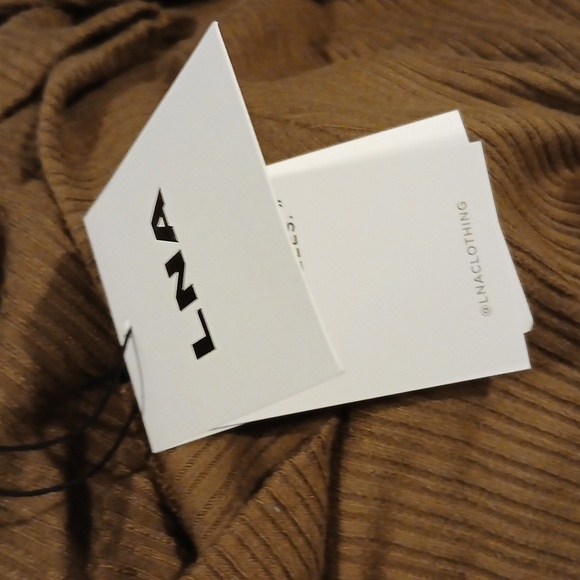 LNA Women's crossover V neck ribbed knit sweater size small - Picture 7 of 7